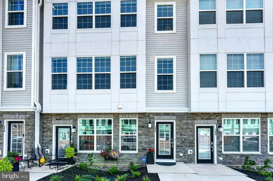 146 Leona Stewart Lane, Pennington, NJ 08534 - #2
