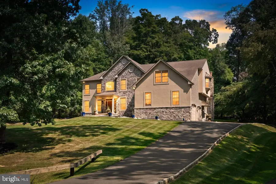 12 Mountain View Ct, Ewing, NJ 08628 - #2