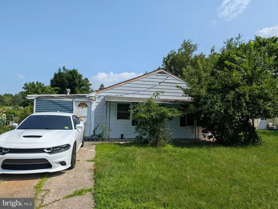 12 Lanning St, Trenton, NJ 08618 - #2