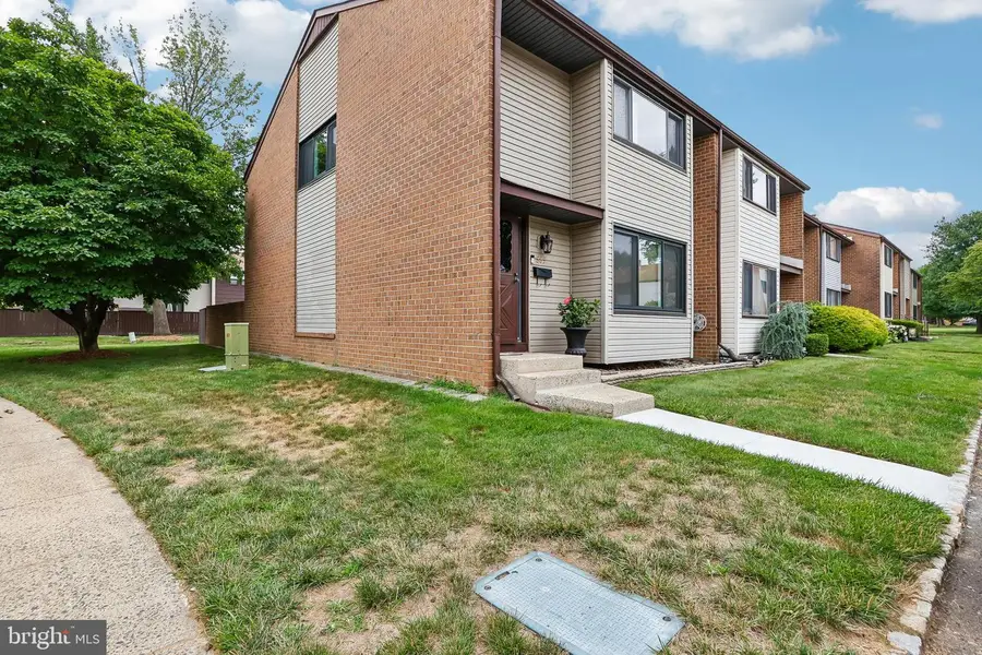 885 Jamestown, East Windsor, NJ 08520 - #3