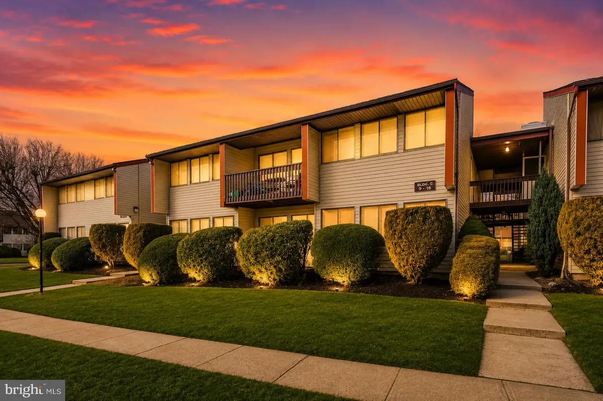 9 Avon Dr E, Hightstown, NJ 08520 - #1