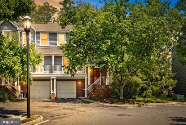 69 E Shrewsbury Pl, PRINCETON, NJ 08540