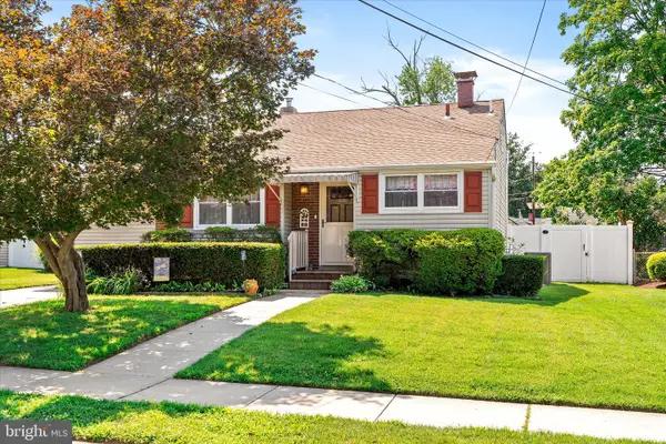 27 Lakeview Dr, HAMILTON, NJ 08620