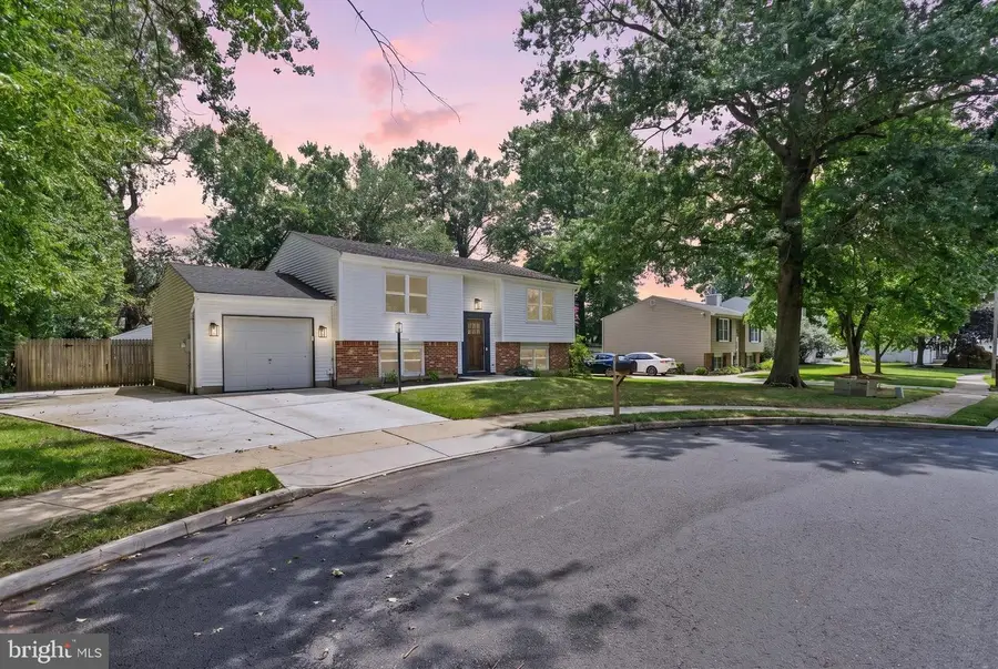 15 Salzano Dr, Hamilton, NJ 08690 - #2