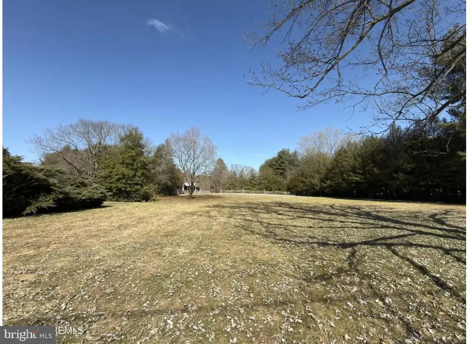 327 Sharon Rd, Robbinsville, NJ 08691 - #1