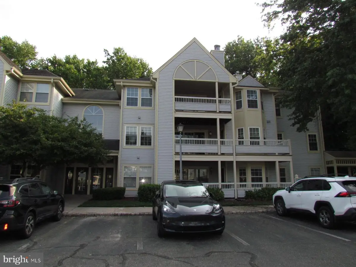 110 Biscayne Ct #7, Princeton, NJ 08540 - #1