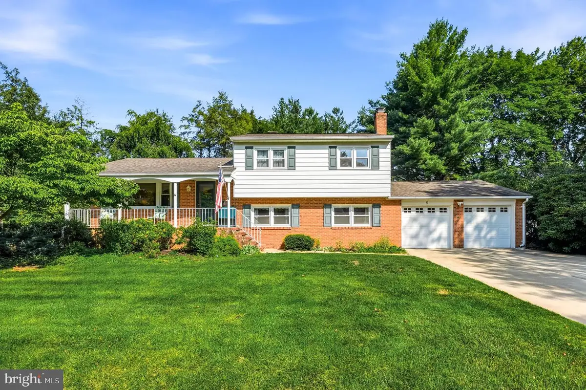 6 Tower Pl, Trenton, NJ 08648 - #1