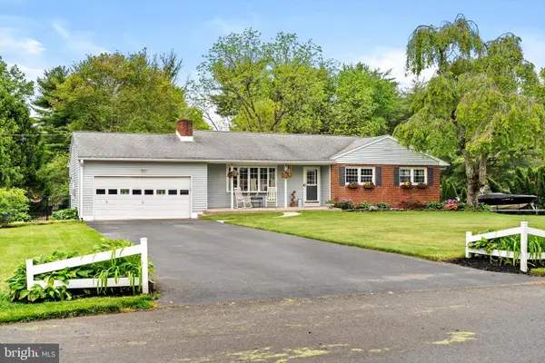20 Winterset Dr, ROBBINSVILLE, NJ 08690