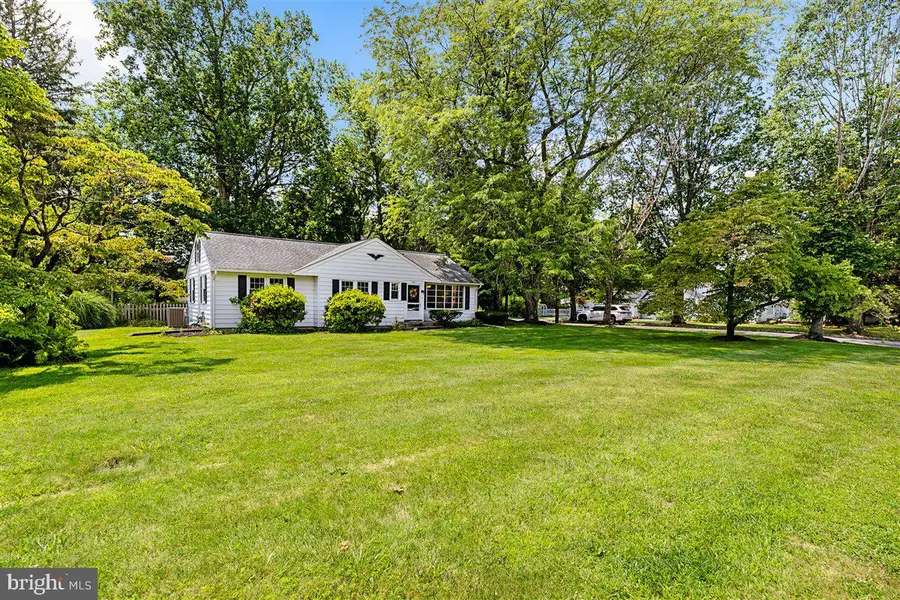 521 Village Rd W, Princeton Junction, NJ 08550 - #2
