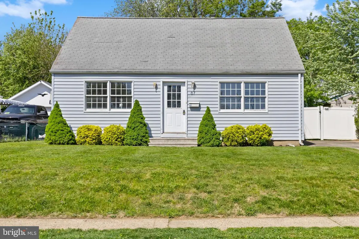 87 Pennwood Dr, Trenton, NJ 08638 - #1