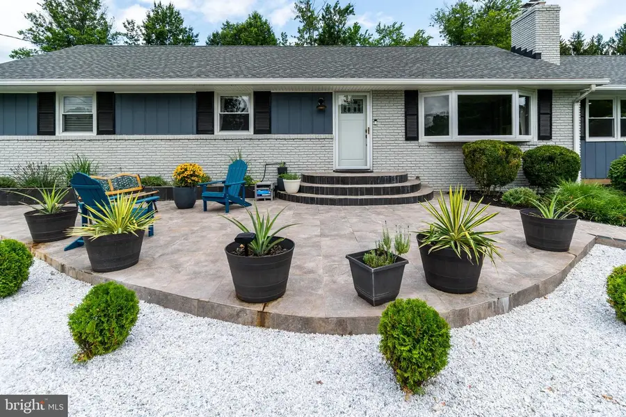 6 Morningside Dr, Pennington, NJ 08534 - #2