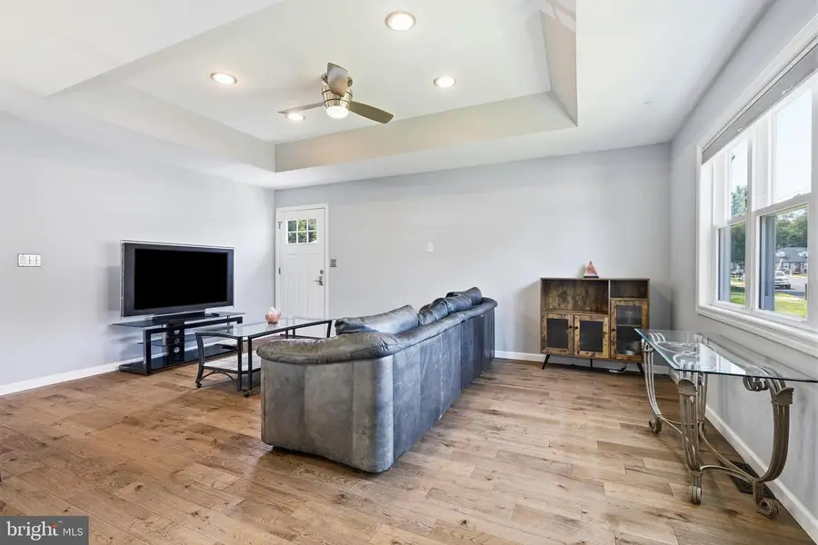 316 Montana Ave, Hamilton, NJ 08619 - #2