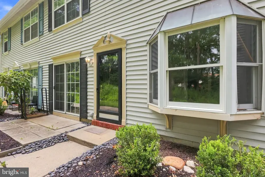 67 Cheverny Ct, Hamilton, NJ 08619 - #3