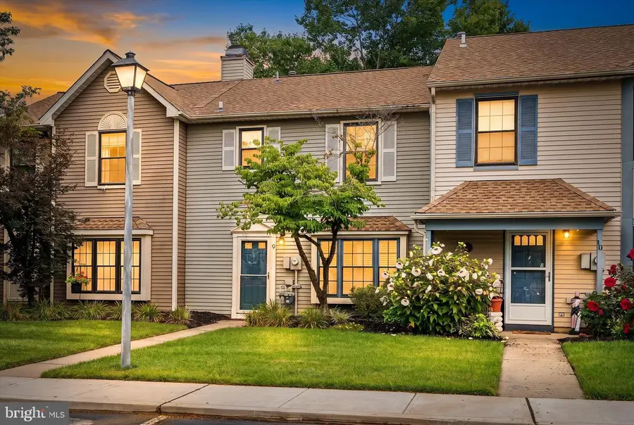9 Ashford Ct, Robbinsville, NJ 08691 - #2