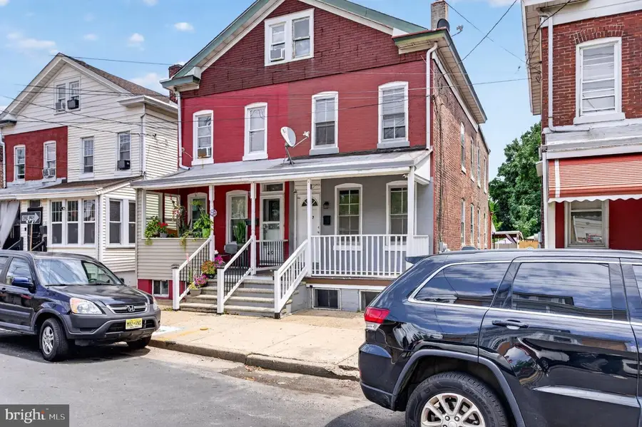 47 Liberty St, Trenton, NJ 08611 - #2