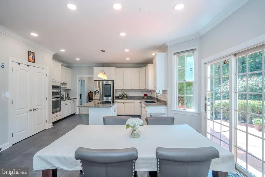 1 Shelley Ct, Princeton Junction, NJ 08550 - #3