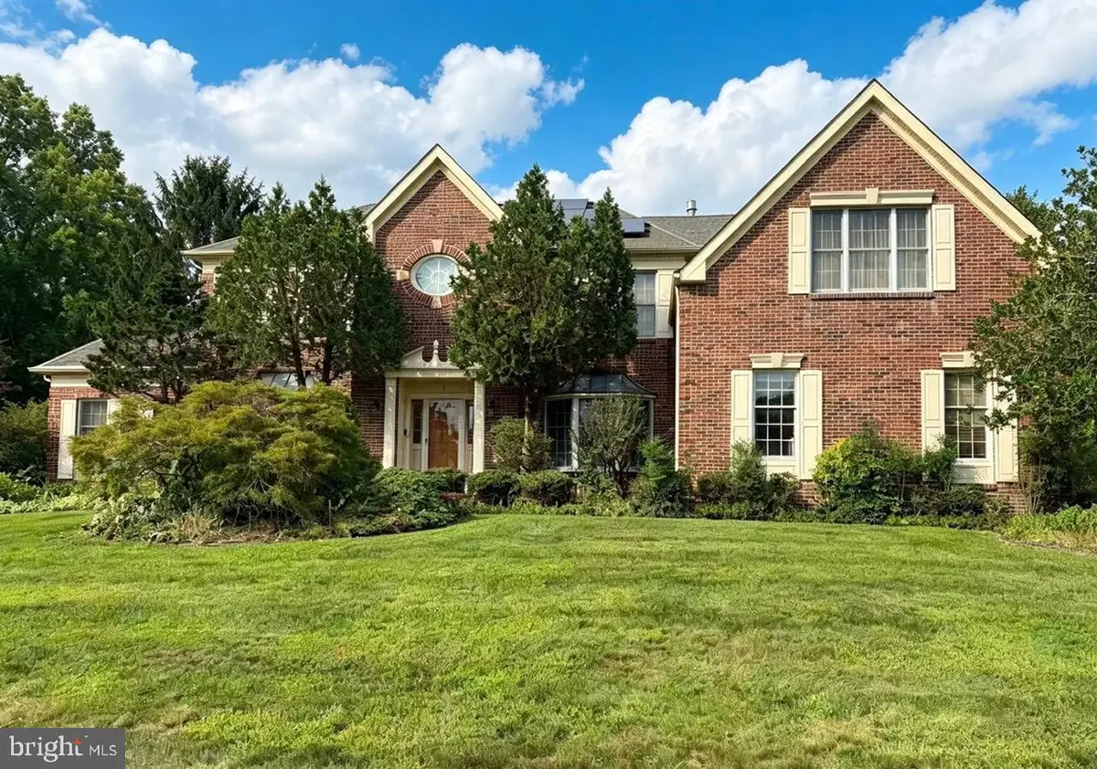1 Chesapeake Ct, Princeton Junction, NJ 08550 - #1