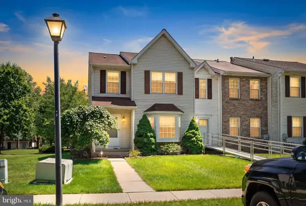 37 Dunmoor Ct S Ct S, HAMILTON, NJ 08690