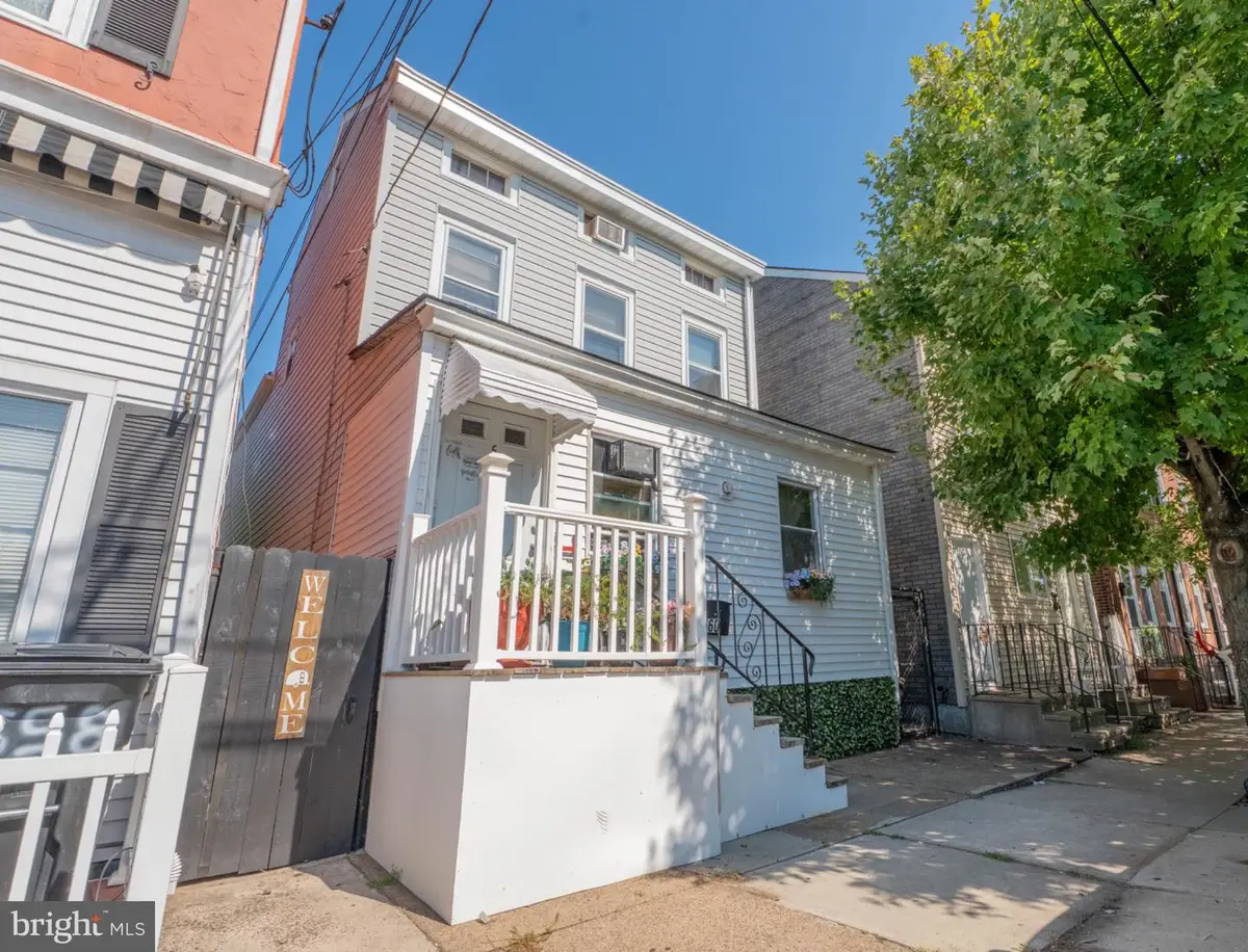 560 Second St, Trenton, NJ 08611 - #1