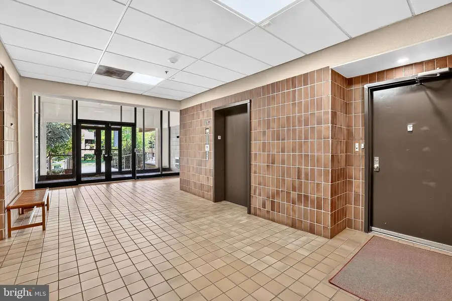 1 Markham Rd #1d, Princeton, NJ 08540 - #2