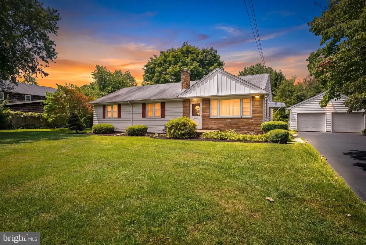 836 Old York Rd, Hightstown, NJ 08520 - #1