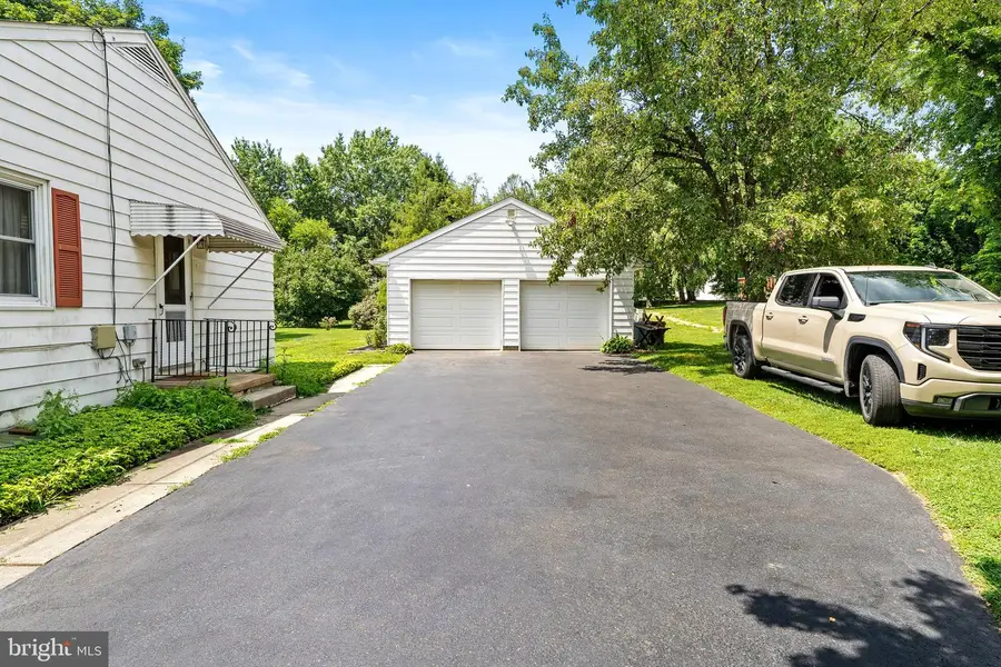 836 Old York Rd, Hightstown, NJ 08520 - #3
