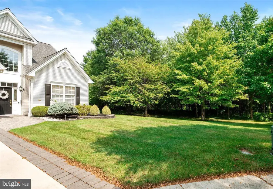 11 Lucaya Cir, Hamilton, NJ 08691 - #3