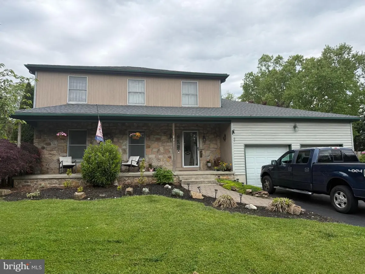 437 Princeton Ave, Hamilton, NJ 08619 - #1