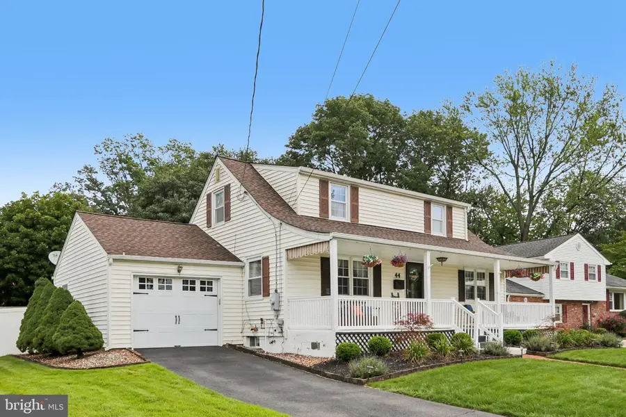 44 Pintinalli Dr, Hamilton, NJ 08619 - #3