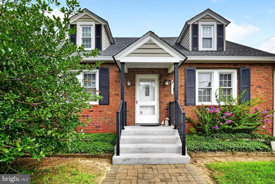 136 Chapman Ave, Hamilton, NJ 08610 - #3