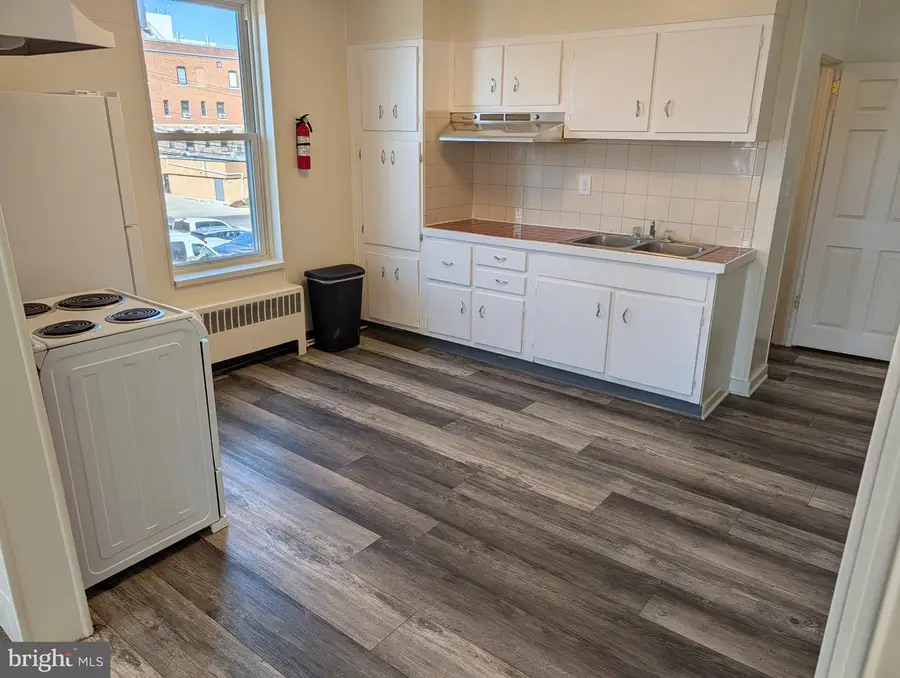 708 Brunswick Ave, Trenton, NJ 08638 - #2