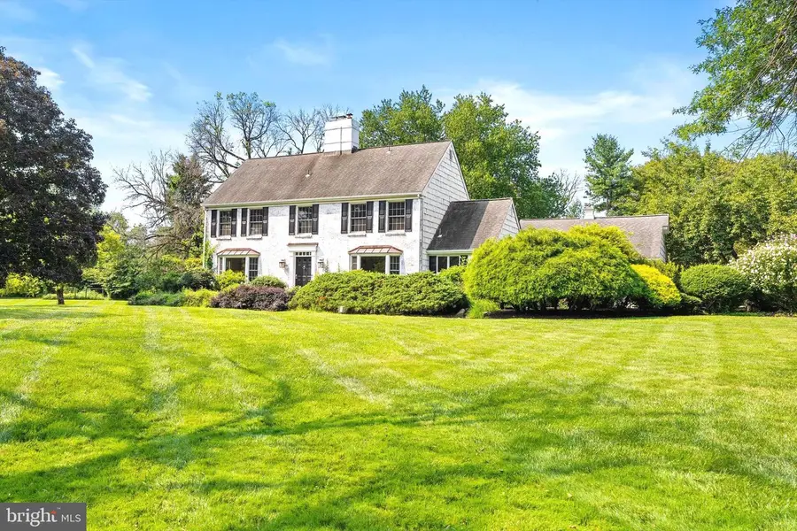 25 Arvida Dr, Pennington, NJ 08534 - #2