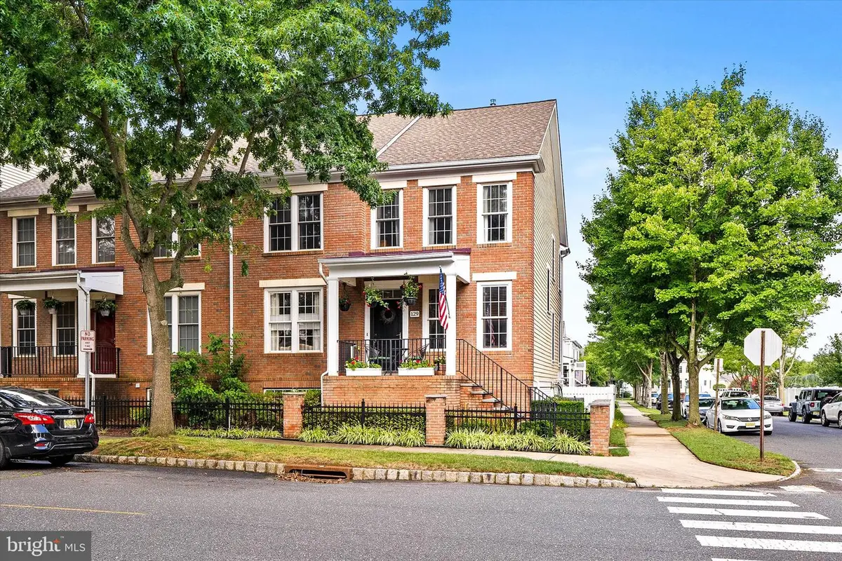 129 Heritage St, Robbinsville, NJ 08691 - #1