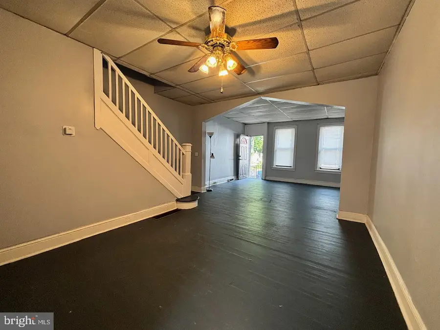 24 Klag, Trenton, NJ 08611 - #3