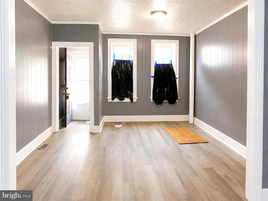 91 Klagg Ave, Trenton, NJ 08638 - #3