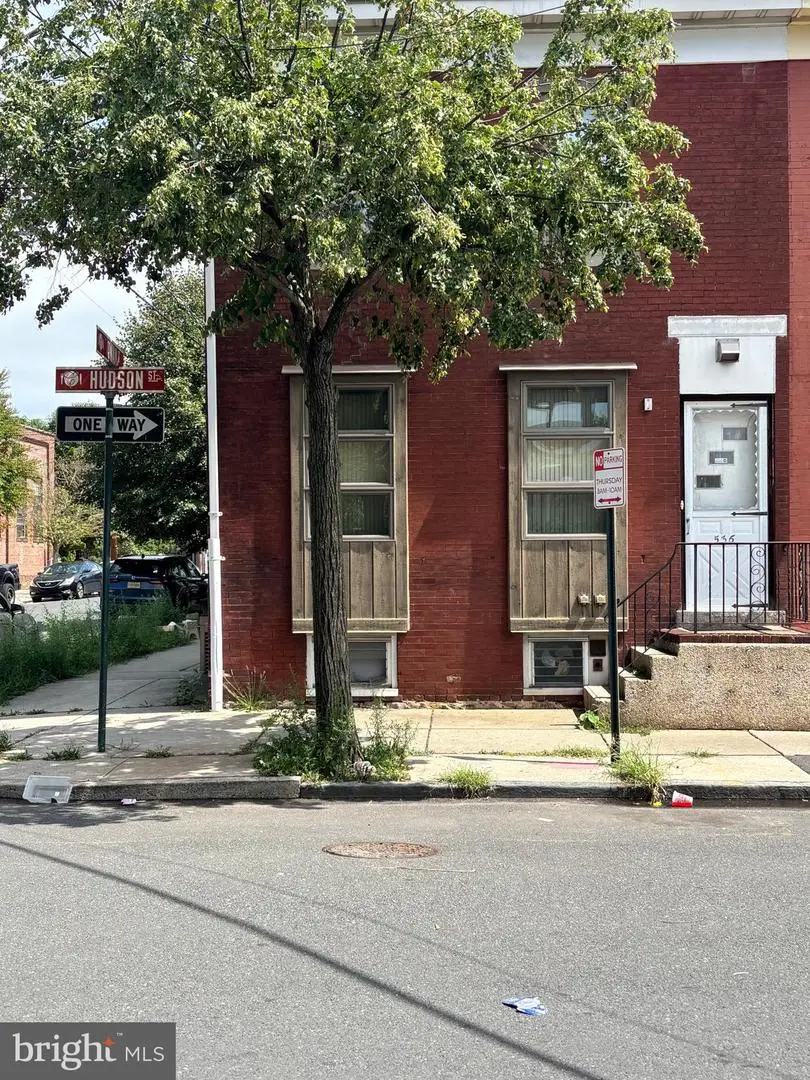 536 Hudson St, Trenton, NJ 08611 - #1