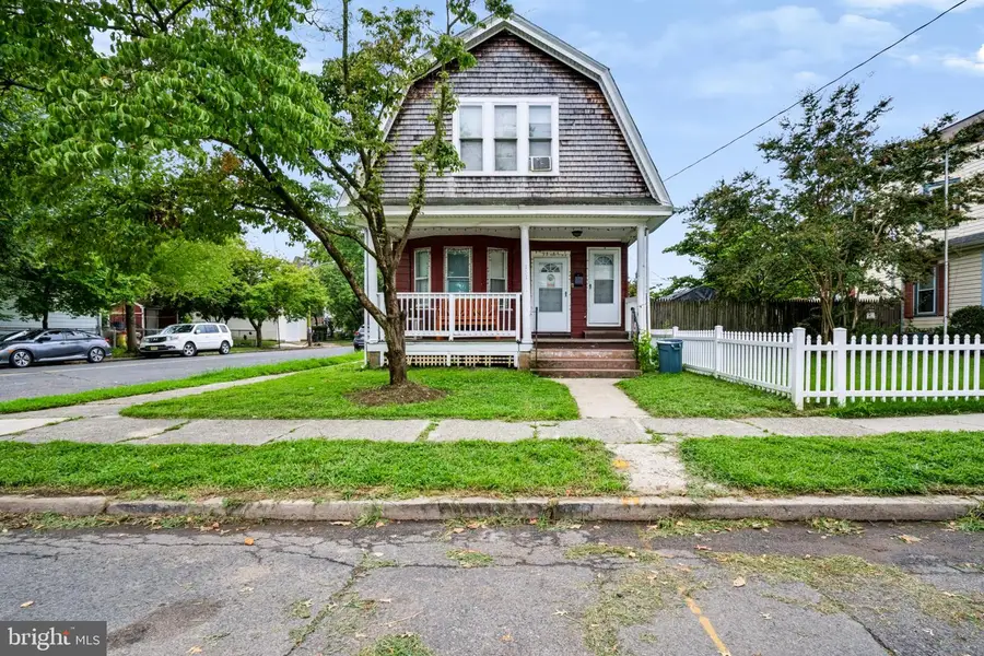 151 Brown St, Trenton, NJ 08610 - #2