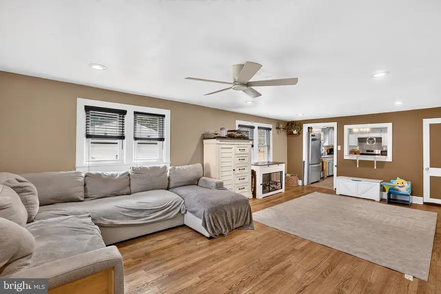 1569 12th St, Ewing, NJ 08638 - #3