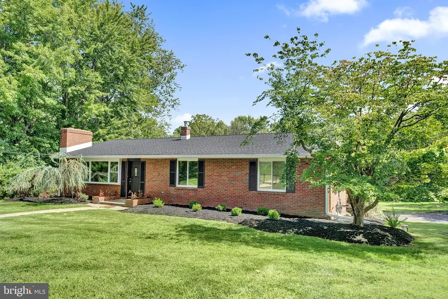 7 Malaga Dr, Ewing, NJ 08628 - #2