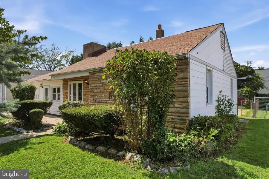 56 Benson Ave, Hamilton, NJ 08610 - #3