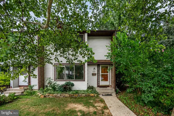 520 Madison, EAST WINDSOR, NJ 08520