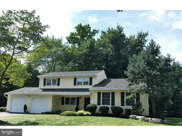 154 Oak Creek Rd, EAST WINDSOR, NJ 08520