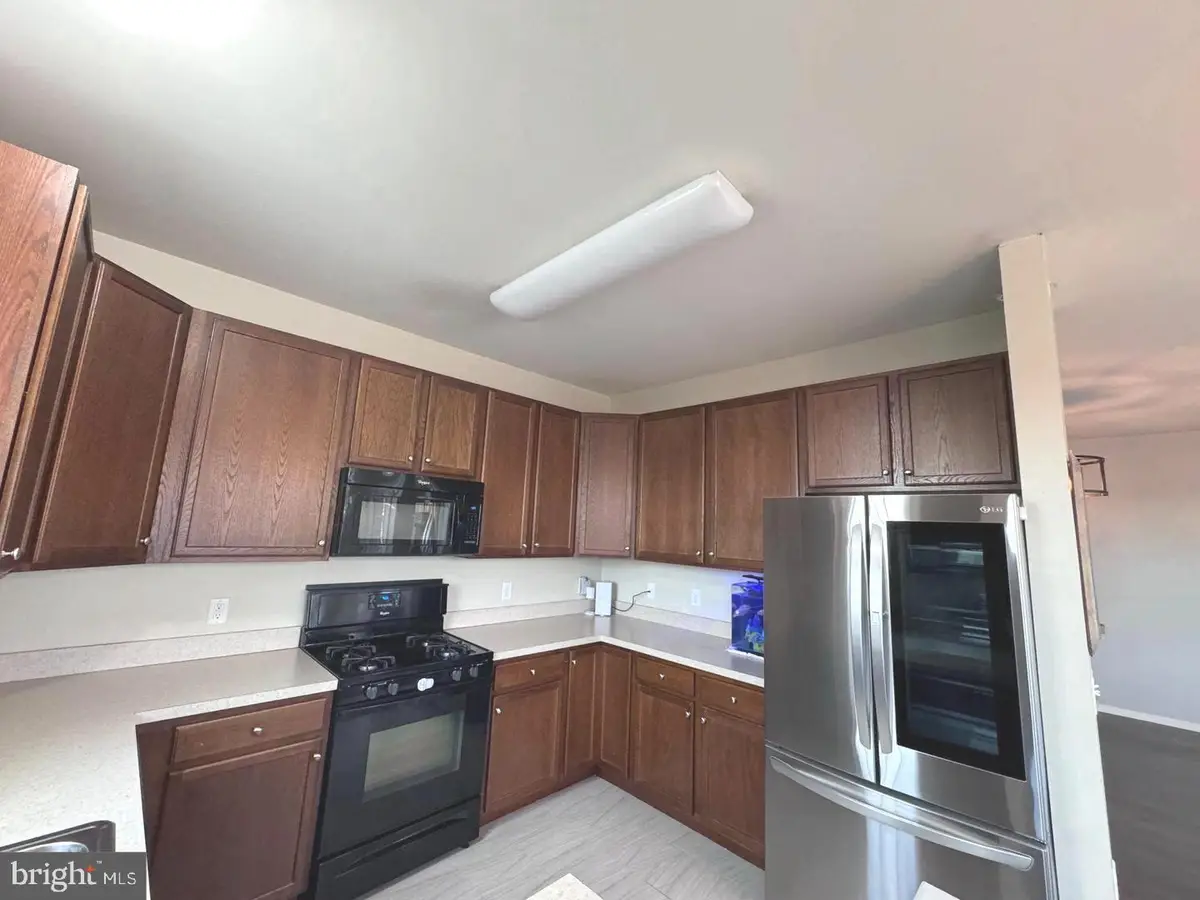 638 Timberlake Dr, Ewing, NJ 08618 - #1