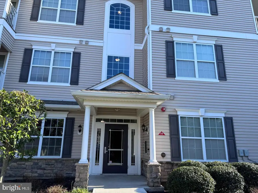 638 Timberlake Dr, Ewing, NJ 08618 - #3