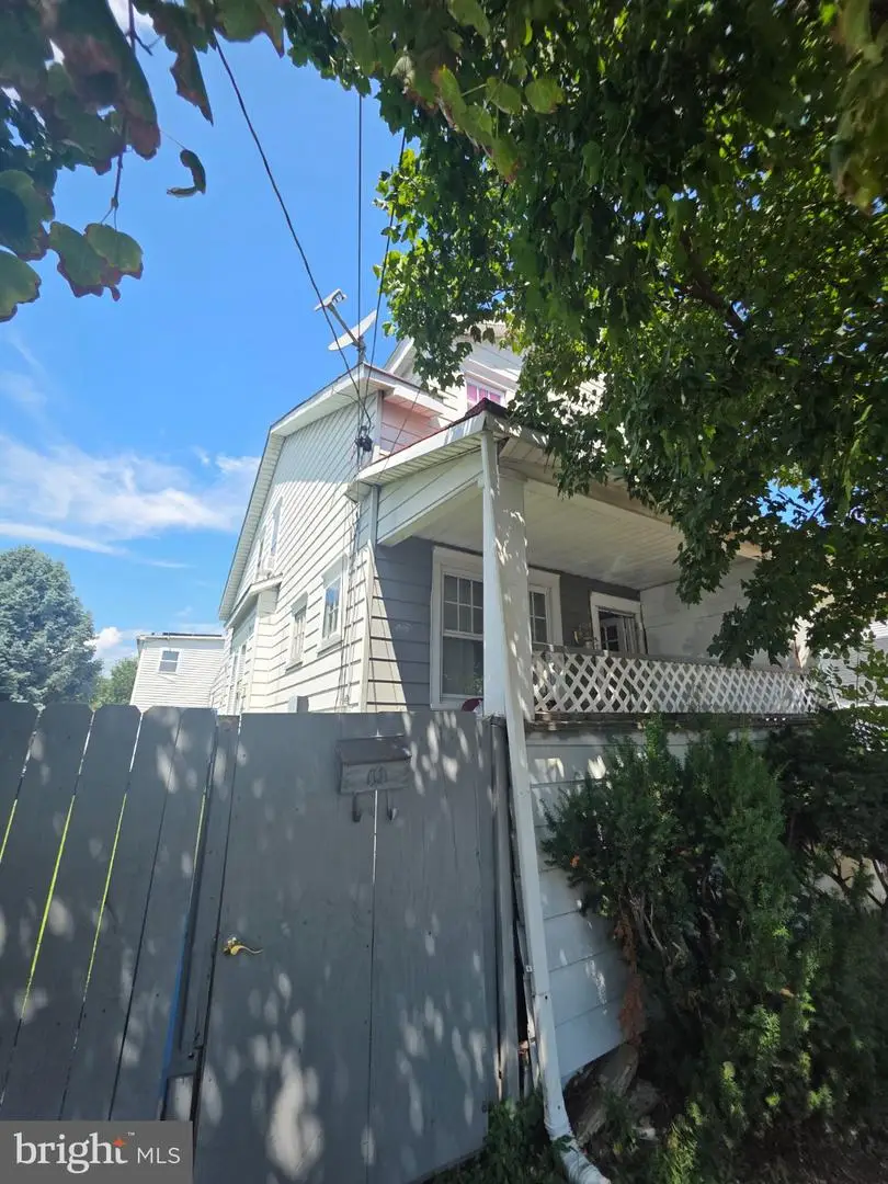 572--574 Emmett Ave, Trenton, NJ 08629 - #1