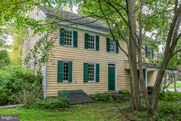 Address Withheld By Seller, EWING, NJ 08618
