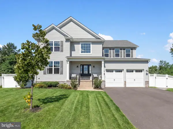 6 Gabriella Ct, HAMILTON, NJ 08690