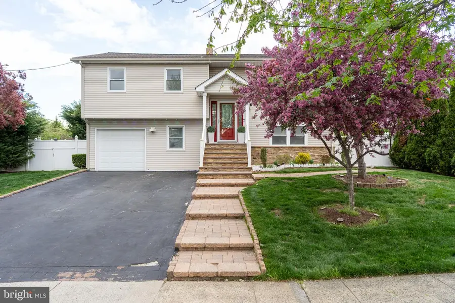 14 Hopatcong Dr, Lawrence, NJ 08648 - #2