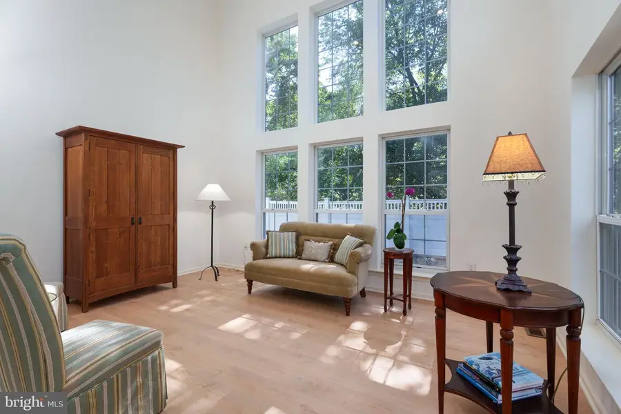 102 Treymore Ct, Pennington, NJ 08534 - #3