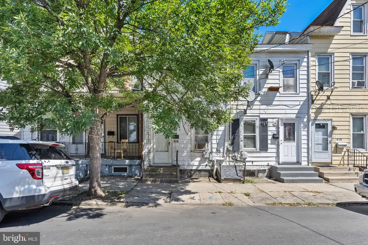 414 Franklin St, Trenton, NJ 08611 - #1